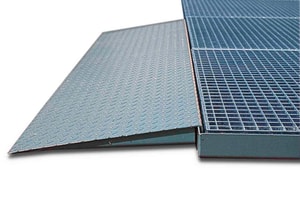 Auffahrrampe 1400 Stahl verzinkt, 1320x720mm