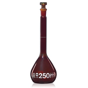 Messkolben, Boro 3.3, Klasse A, braun, mit Glasstopfen, inkl. USP-Einzelzertifikat