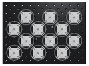 Austauschbare Plattform f&uuml;r Innova&reg; 2150, 61 � 46 cm (24 � 18 in), Phenoplast, Vorbest&uuml;ckte Plattform f&uuml;r 1-L-Erlenmeyerkolben