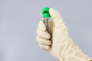 Zentrifugenr&ouml;hrchen EasyFlip 50ml konisch, steril, Klappdeckel, D/Rnase frei mit Beschriftungsfeld, VE=500