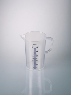 Messbecher mit Henkel, blaue Skala