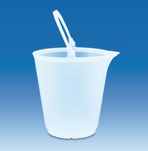 Buckets with spout, PP