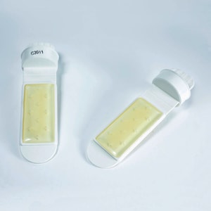 Mikrobiologische Schnelltests mit Einzel-N&auml;hrboden Lovibond&reg; Dipslides